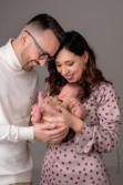 fotografo newborn Sicilia neonato avvolto luce soffusa castellammare del golfo